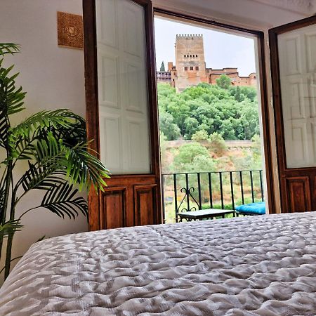 The Nasrid Palace From Your Bed ! Granada Dış mekan fotoğraf