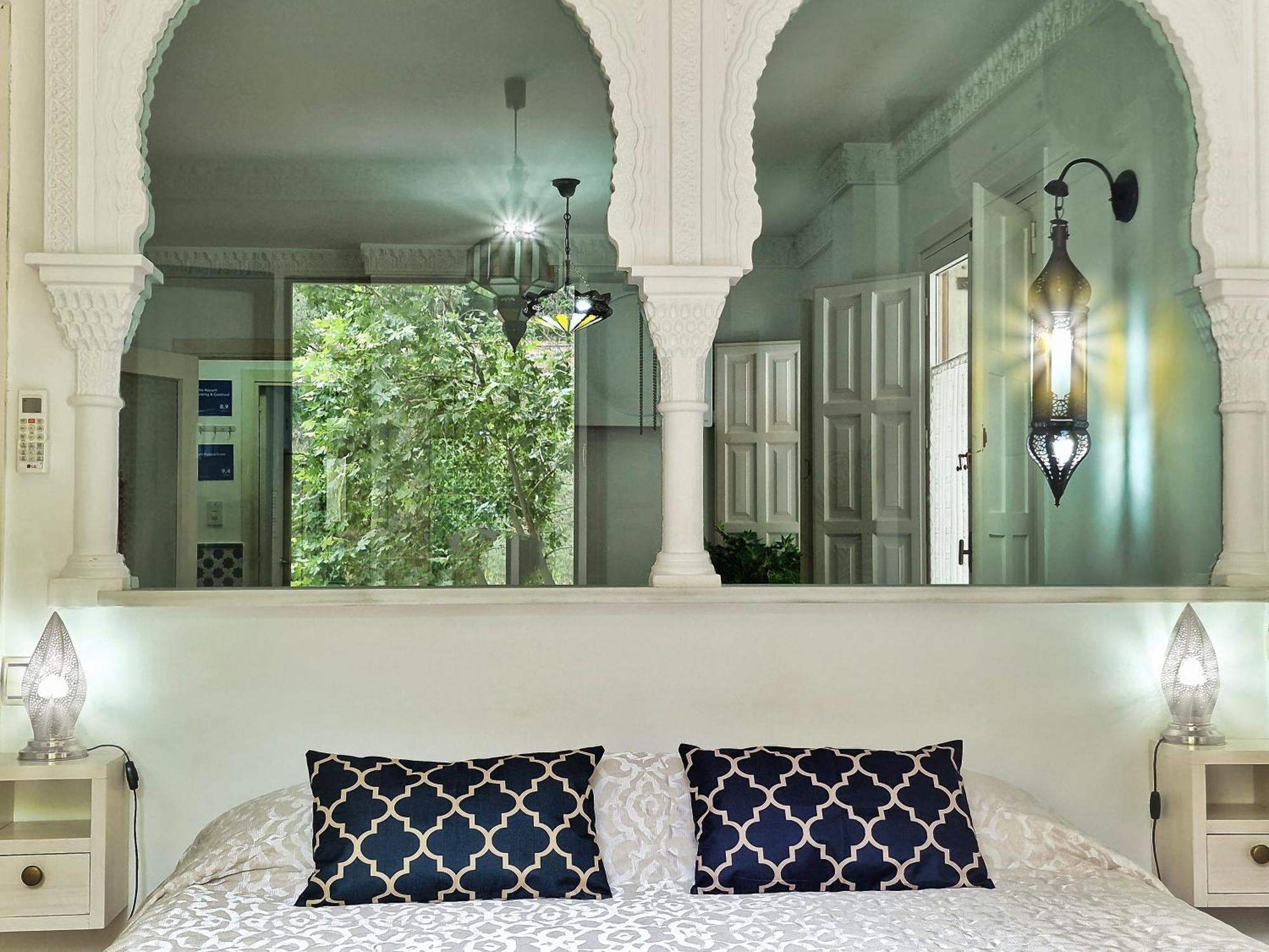The Nasrid Palace From Your Bed ! Granada Dış mekan fotoğraf