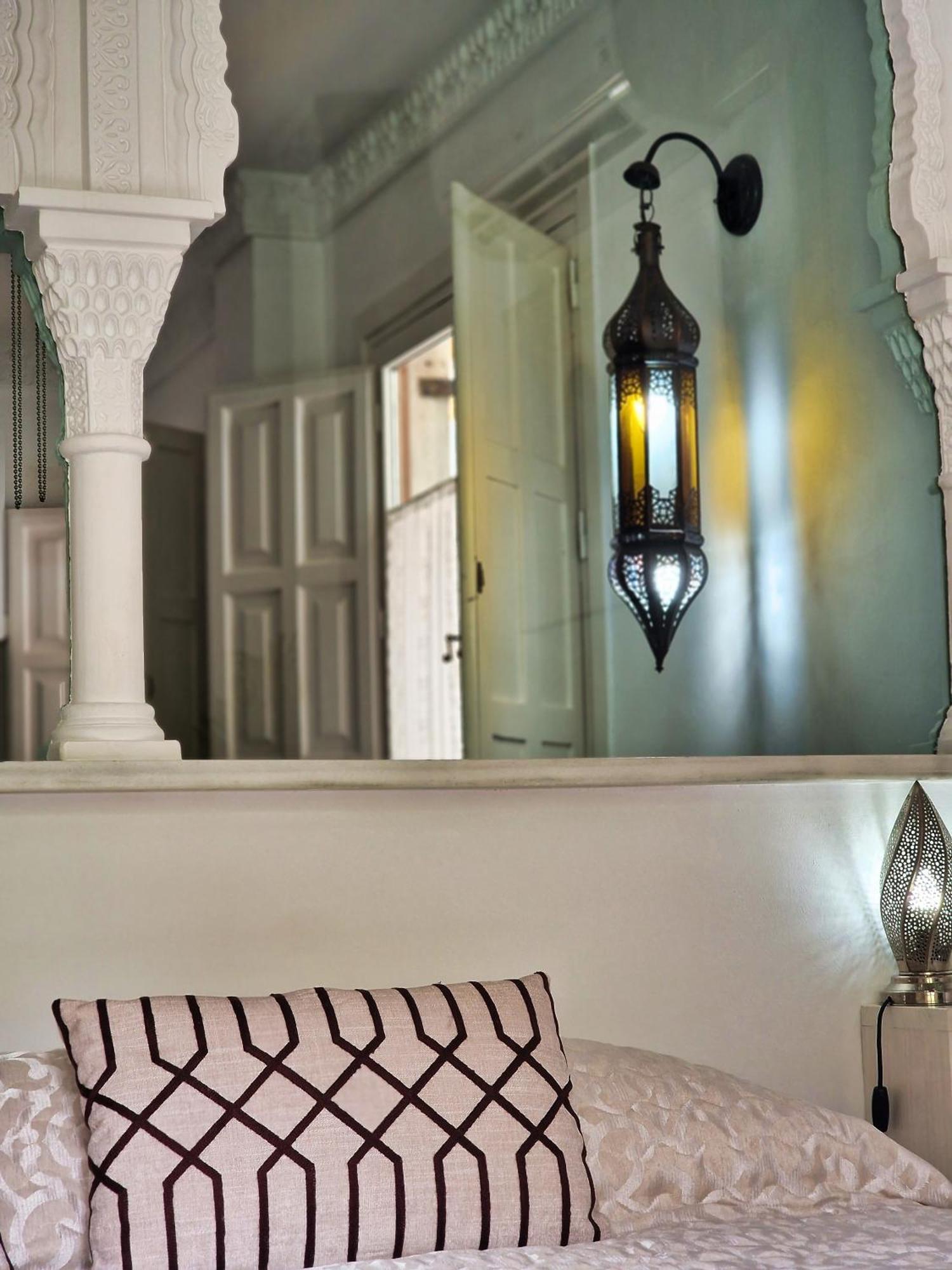 The Nasrid Palace From Your Bed ! Granada Dış mekan fotoğraf