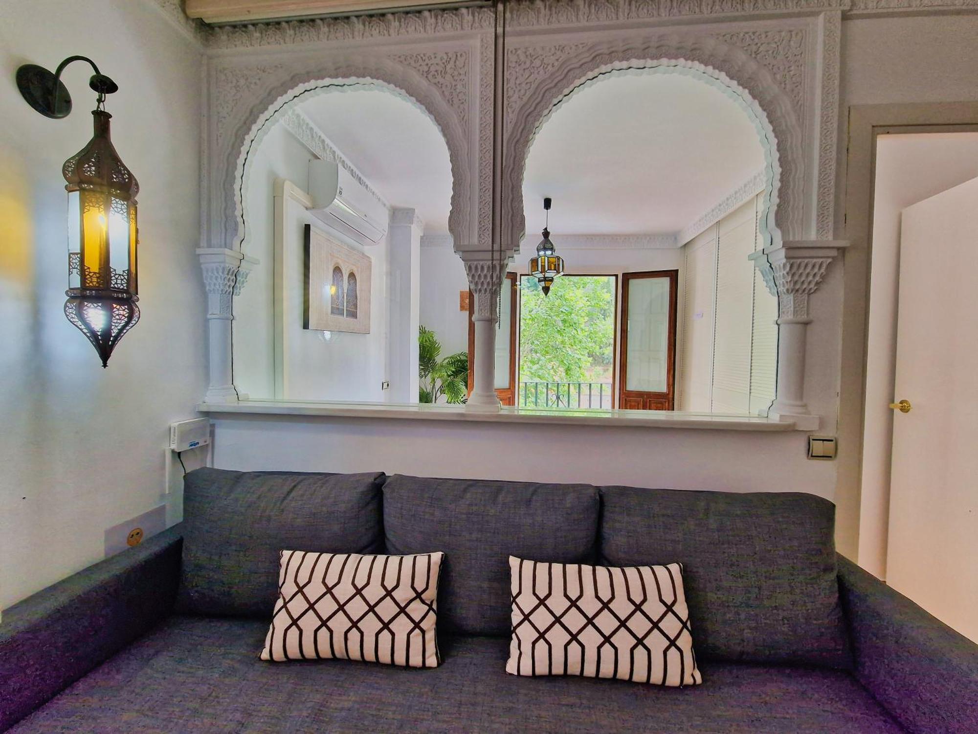 The Nasrid Palace From Your Bed ! Granada Dış mekan fotoğraf
